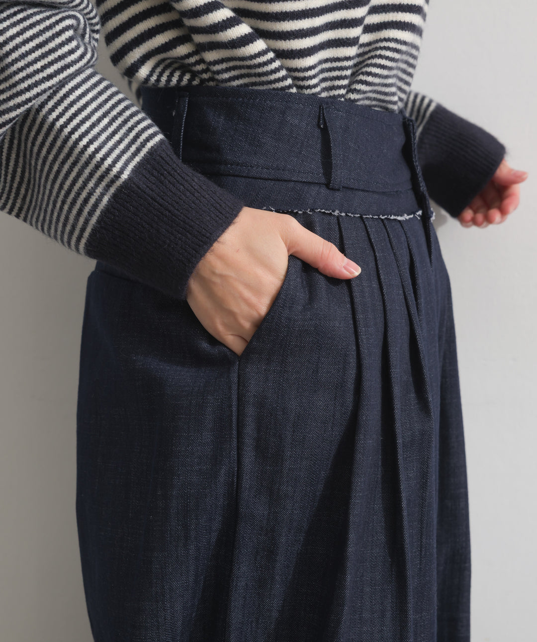 ウエストデザインワイドパンツ