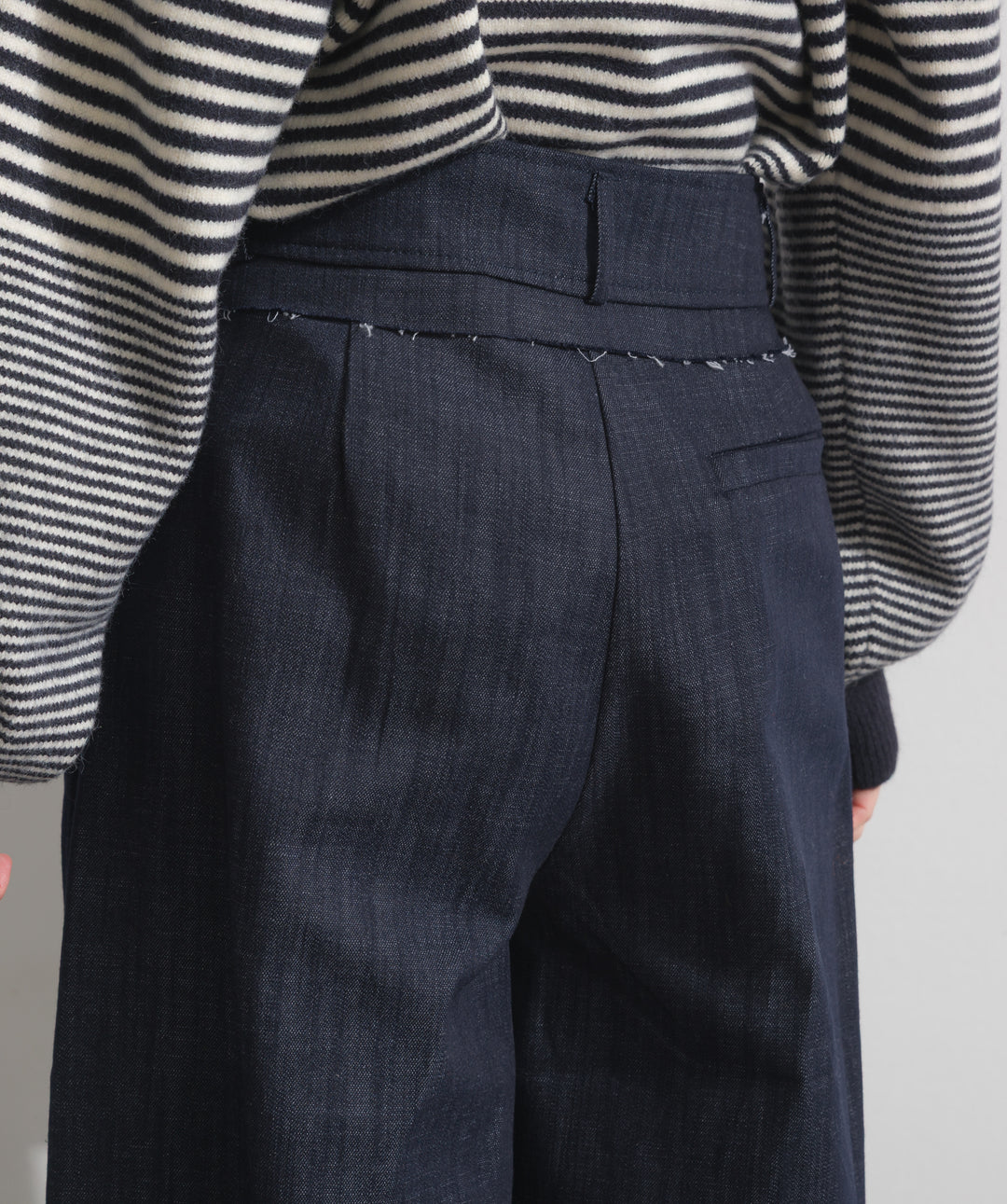 ウエストデザインワイドパンツ