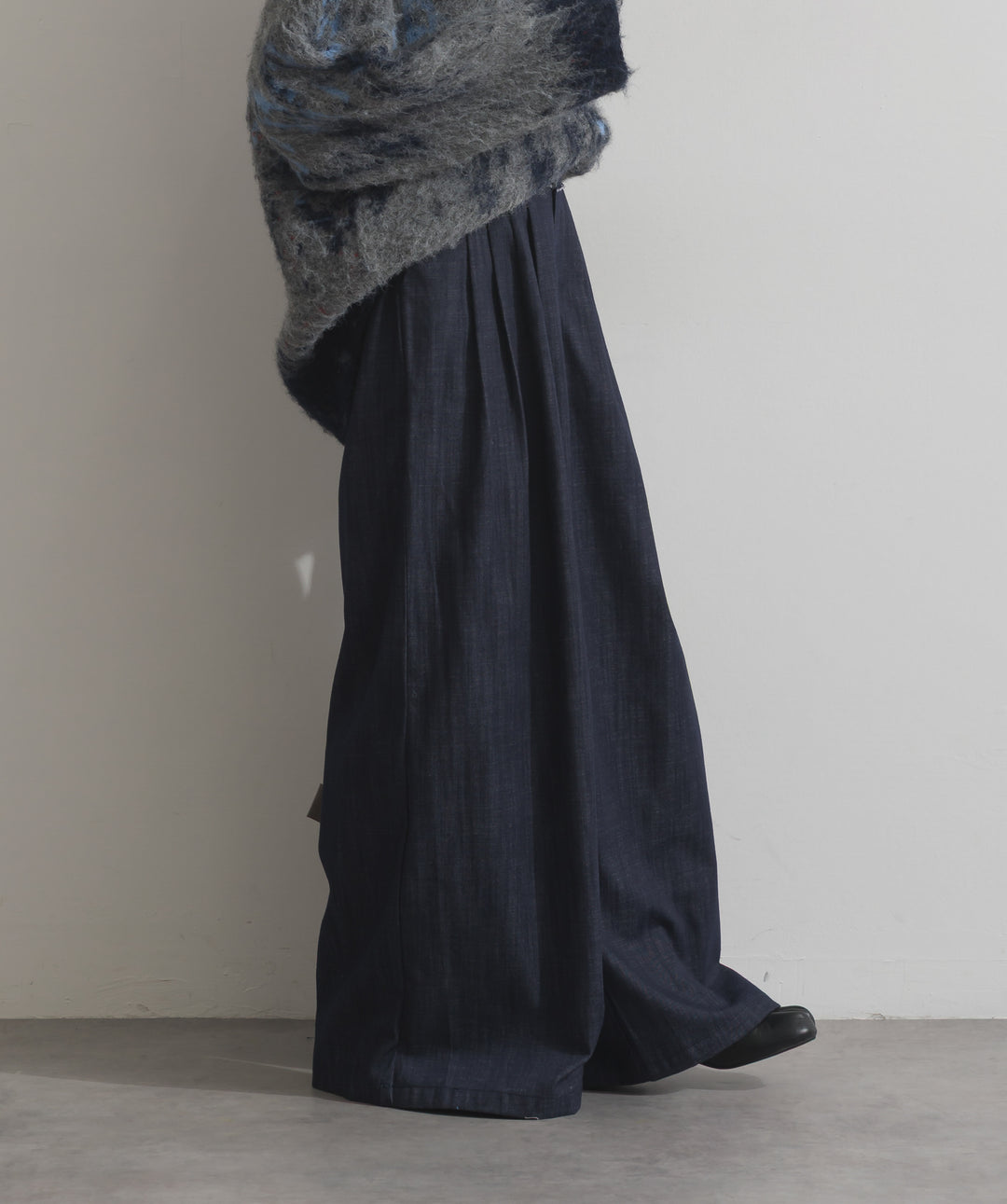 ウエストデザインワイドパンツ