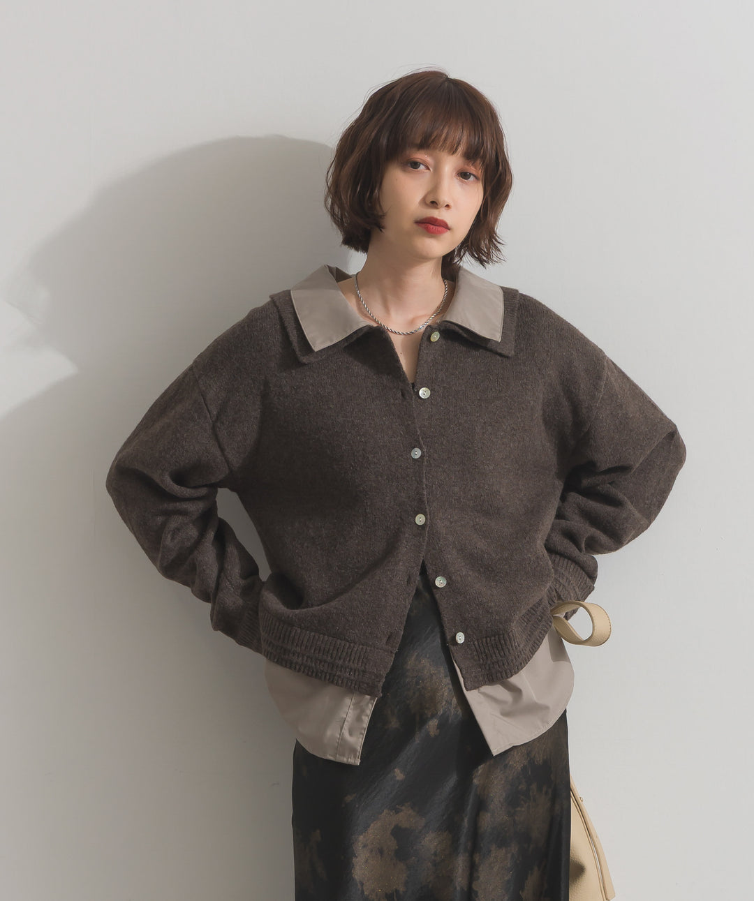 シャツレイヤード風ニット