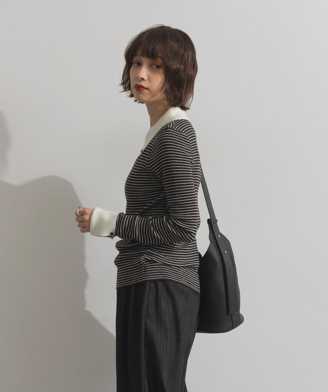 配色襟リブニットプルオーバー