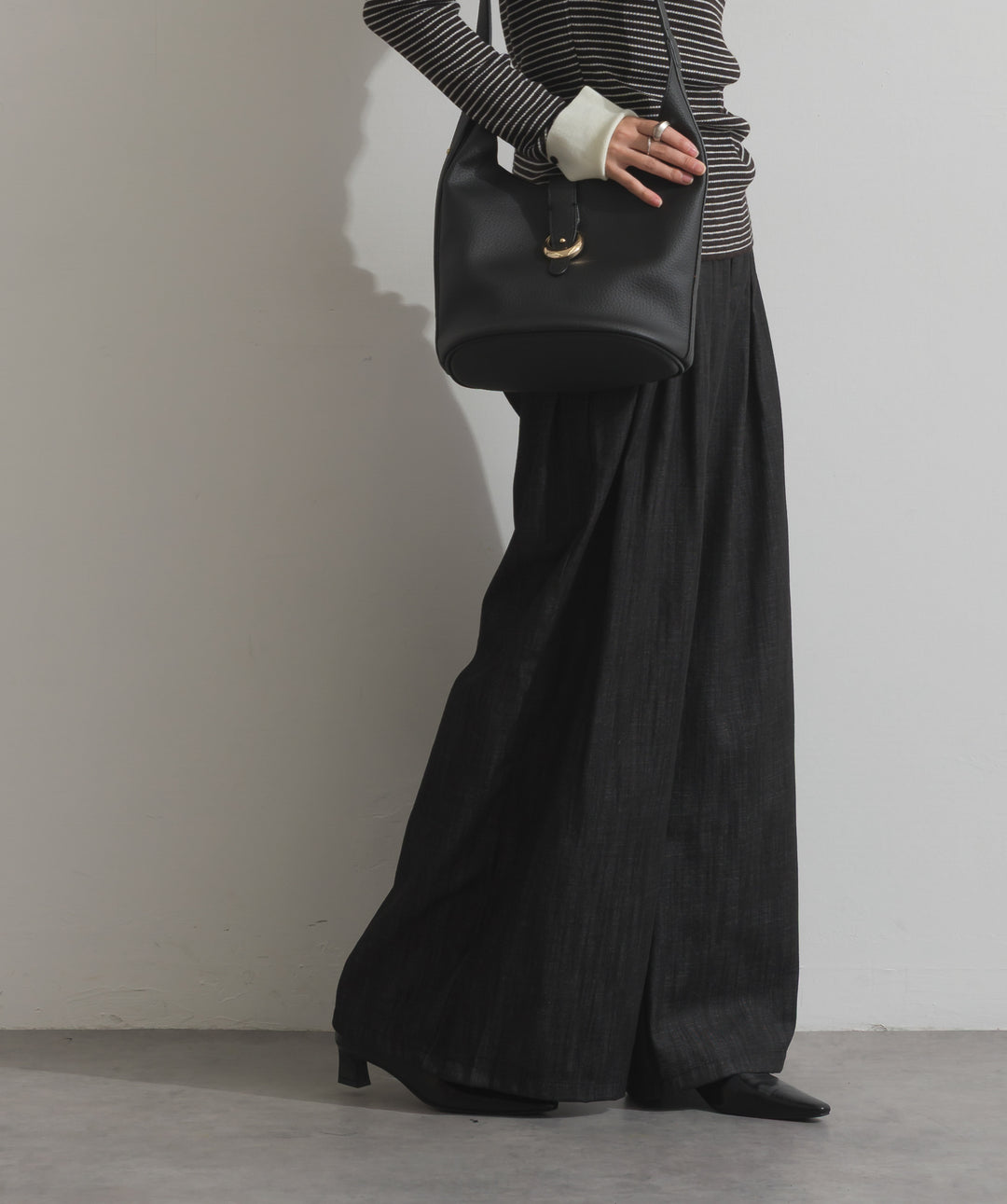 ウエストデザインワイドパンツ