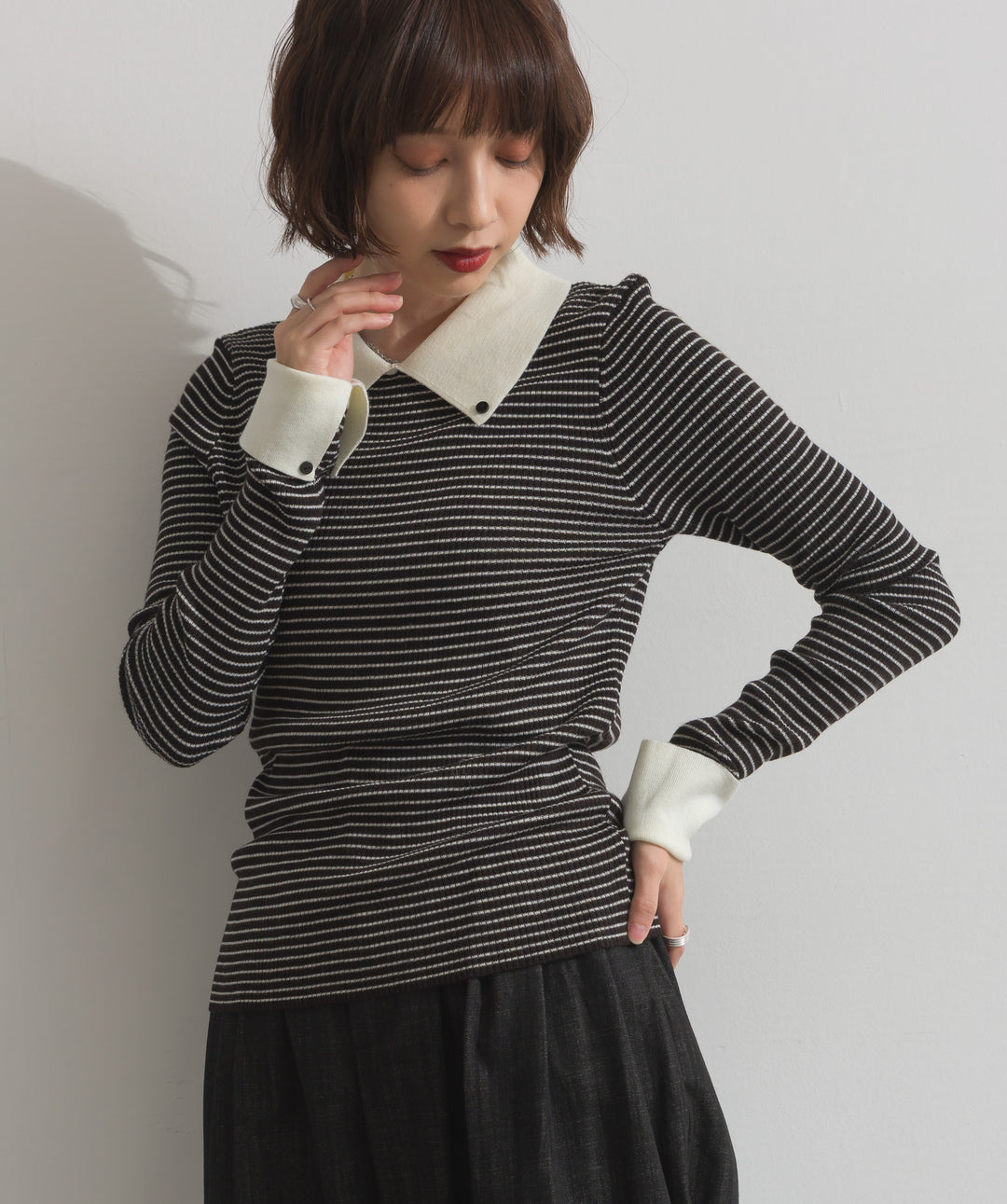 配色襟リブニットプルオーバー