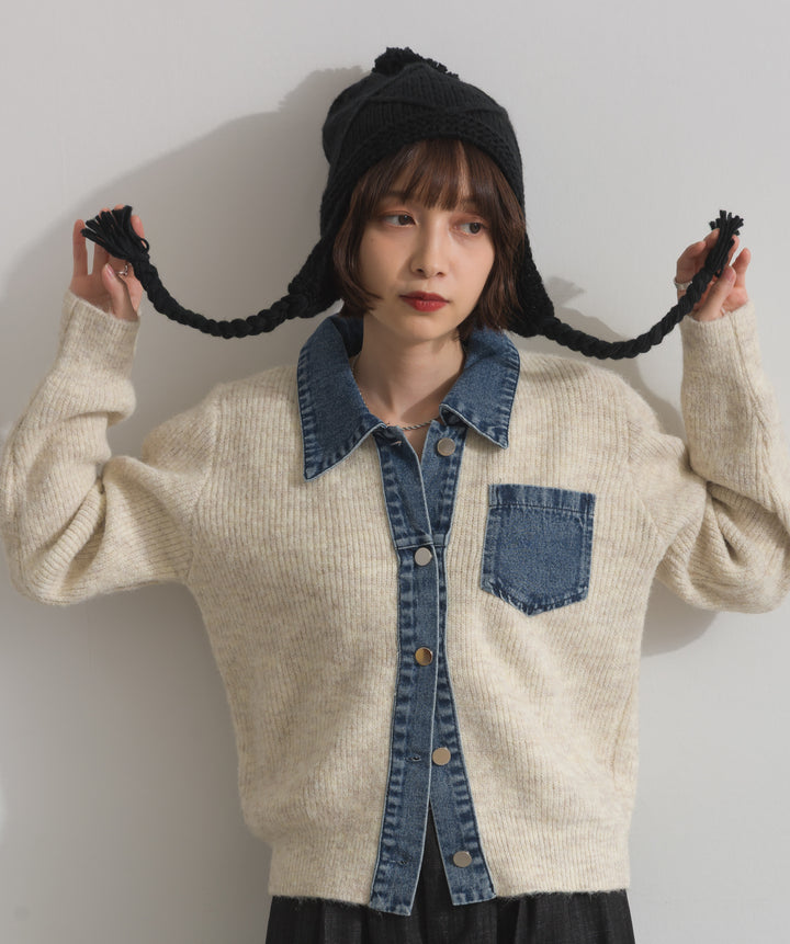 ポンポン付きケーブルニットキャップ