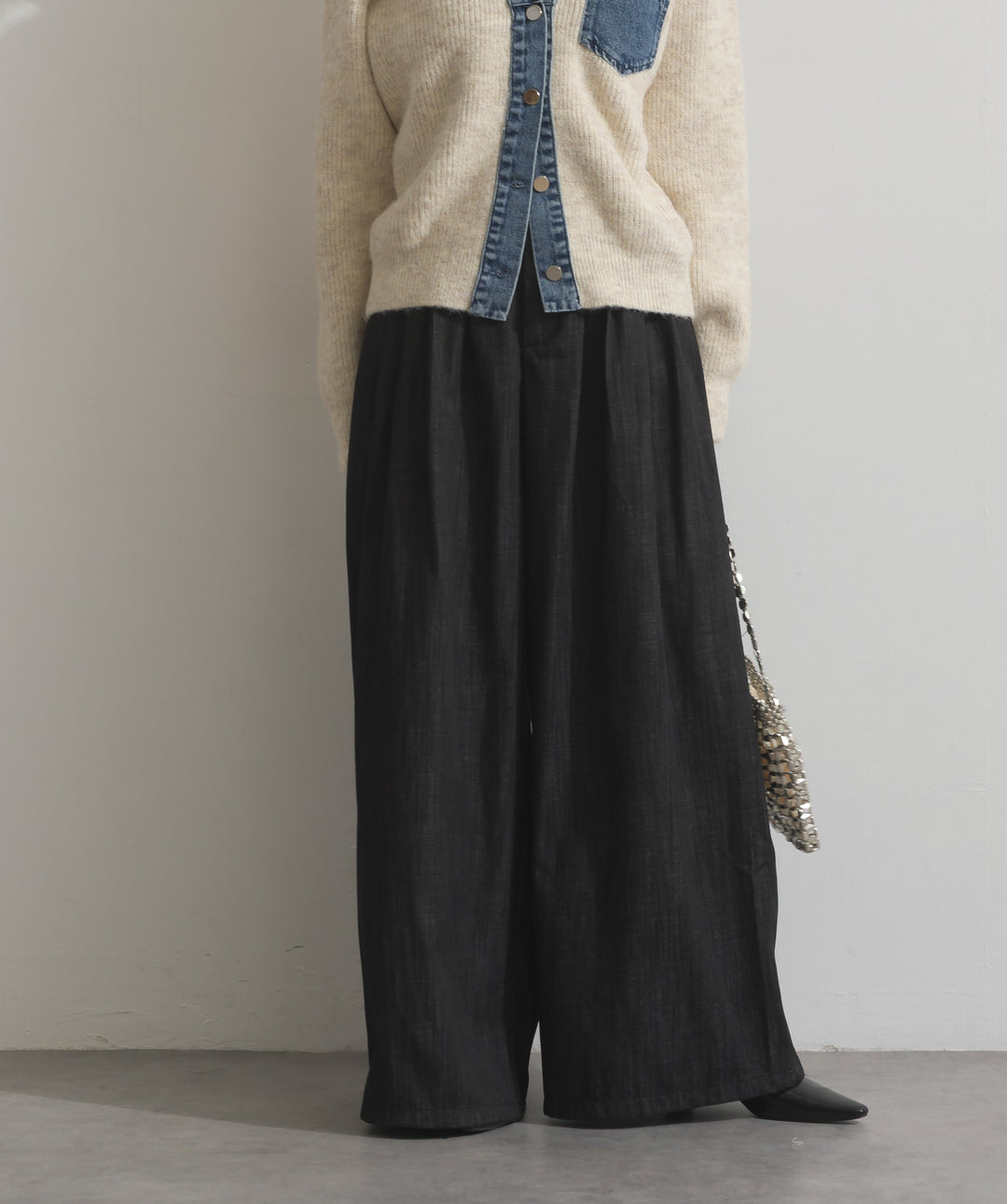 ウエストデザインワイドパンツ