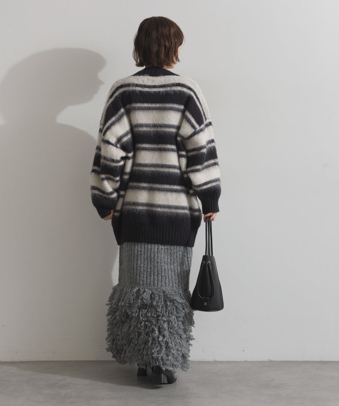 シャギーボーダーVネックニットプルオーバー