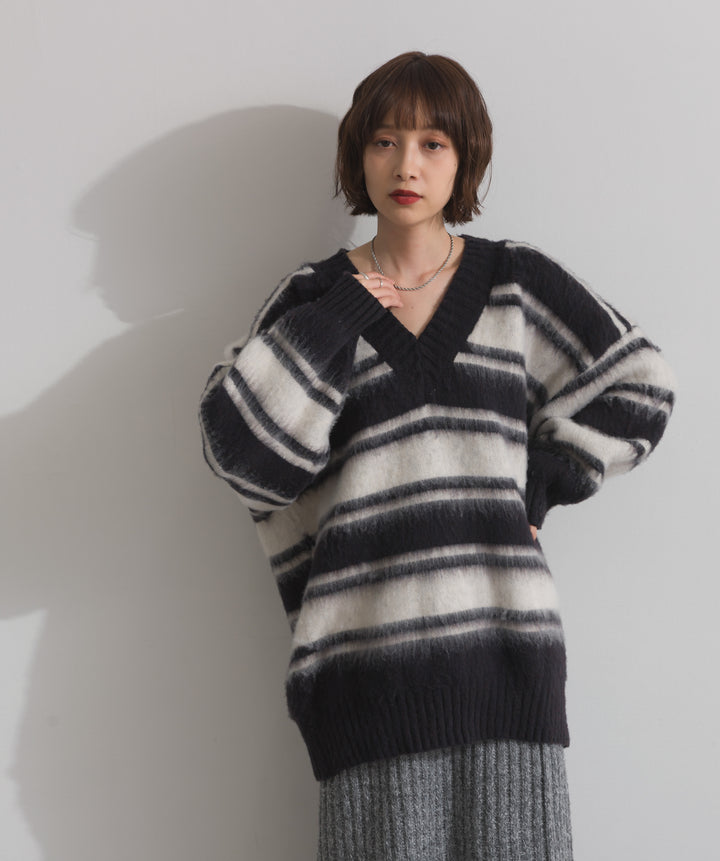 シャギーボーダーVネックニットプルオーバー