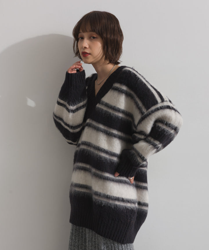 シャギーボーダーVネックニットプルオーバー