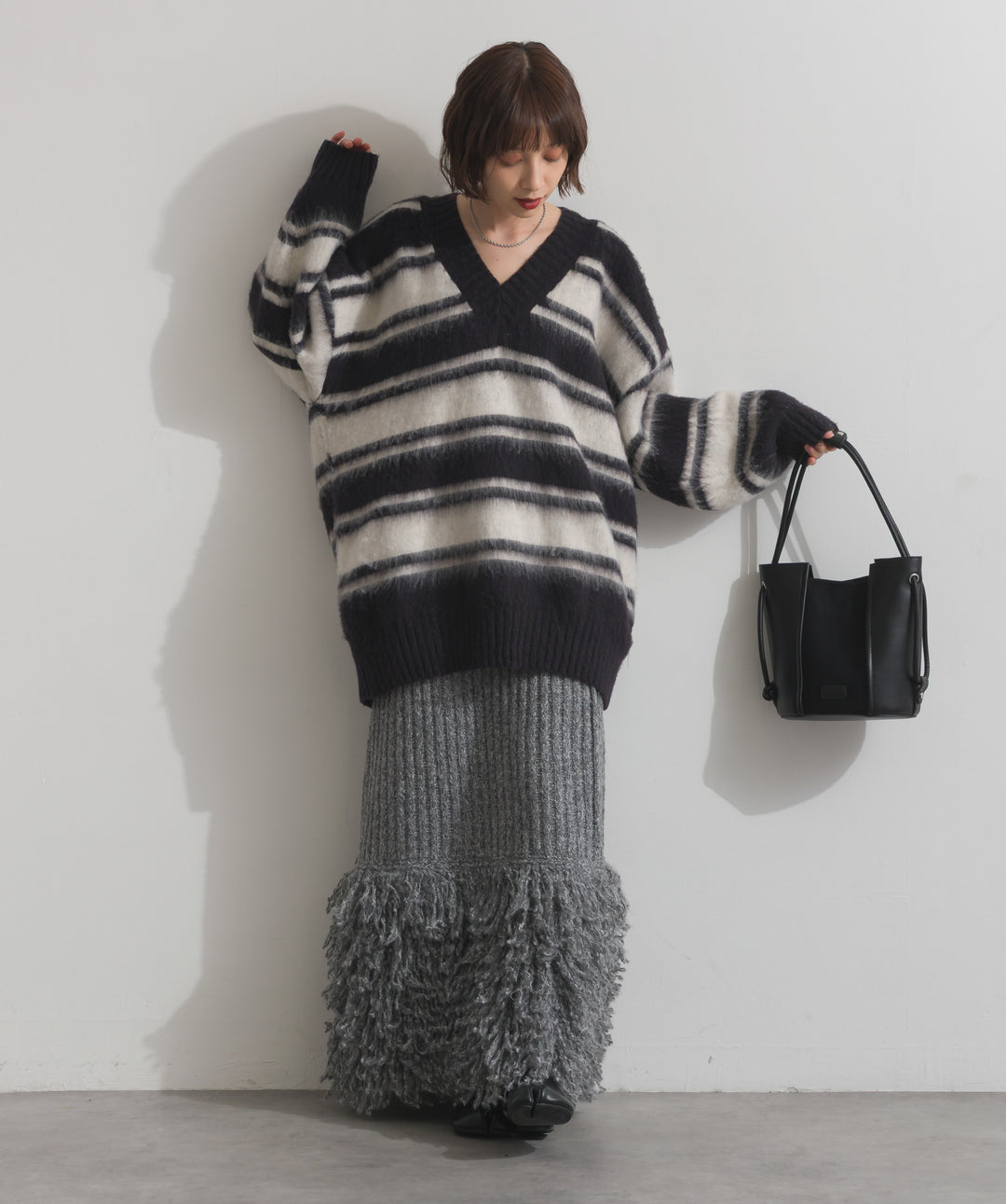 シャギーボーダーVネックニットプルオーバー