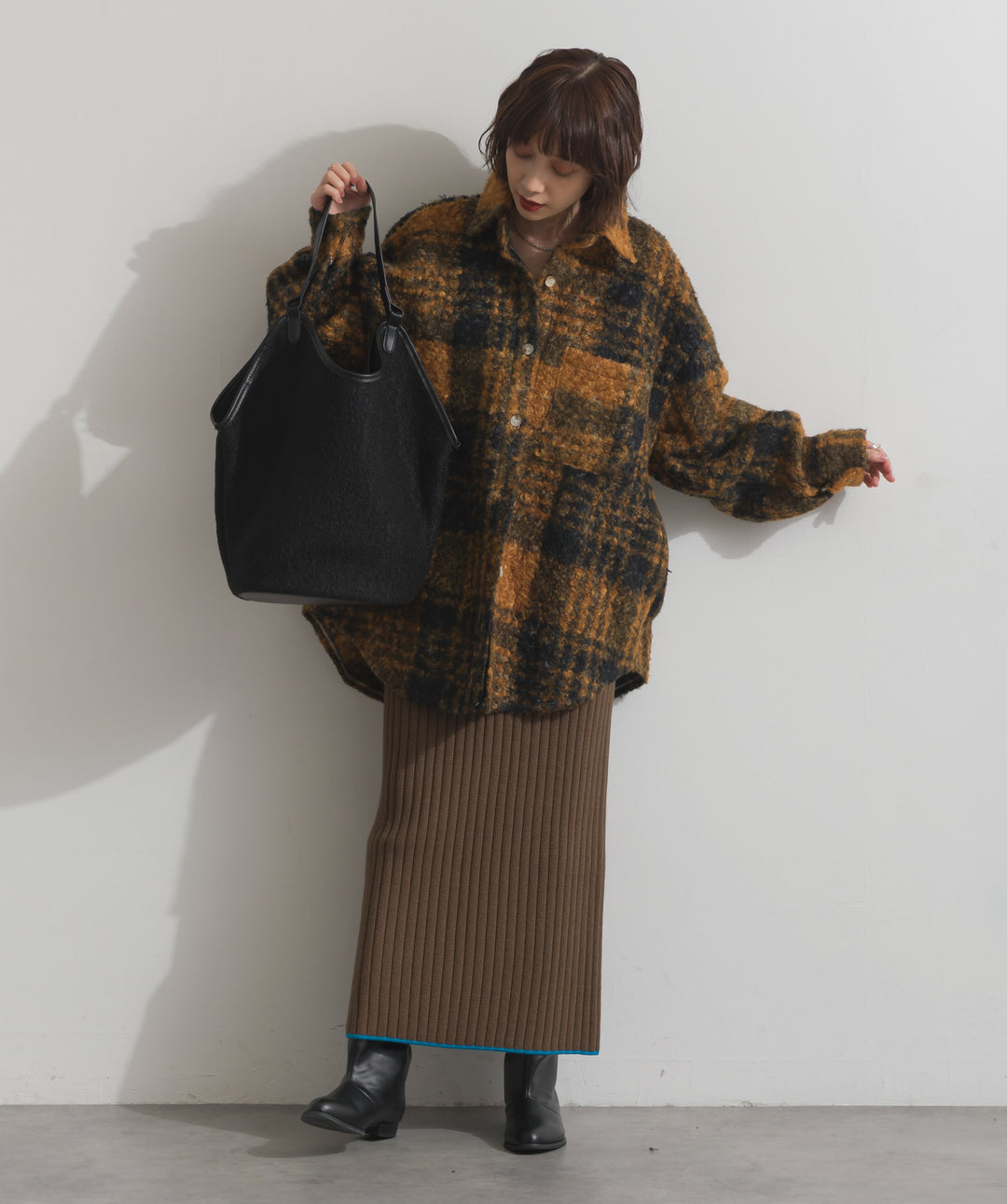 カラーヘムワイドリブニットタイトスカート