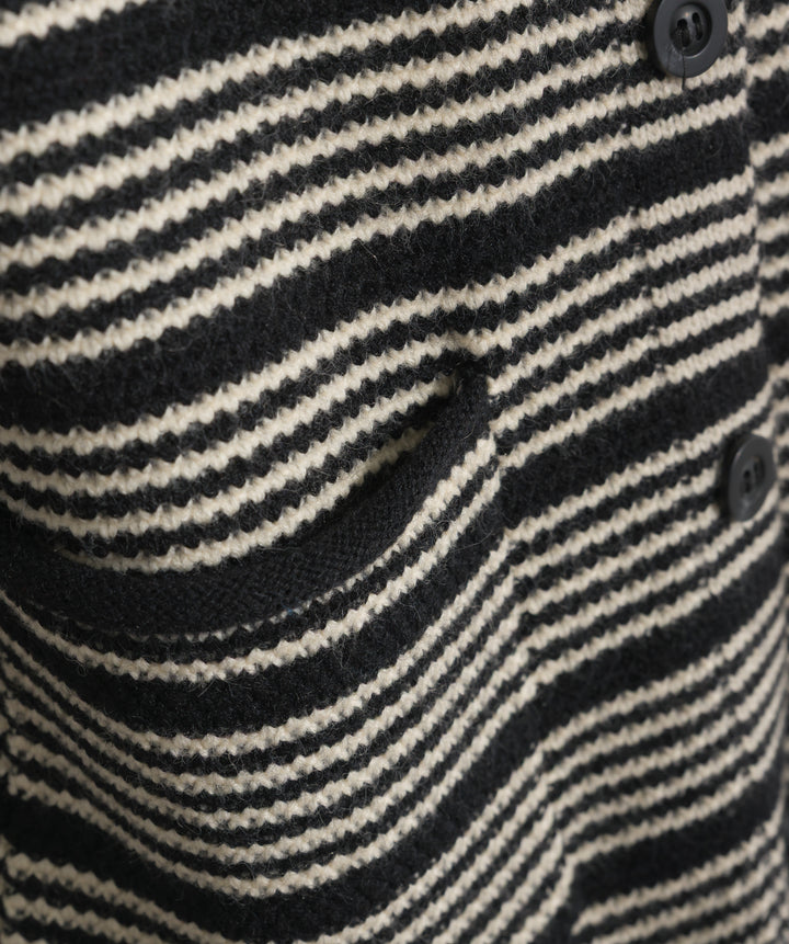 前開きボタンニットベスト