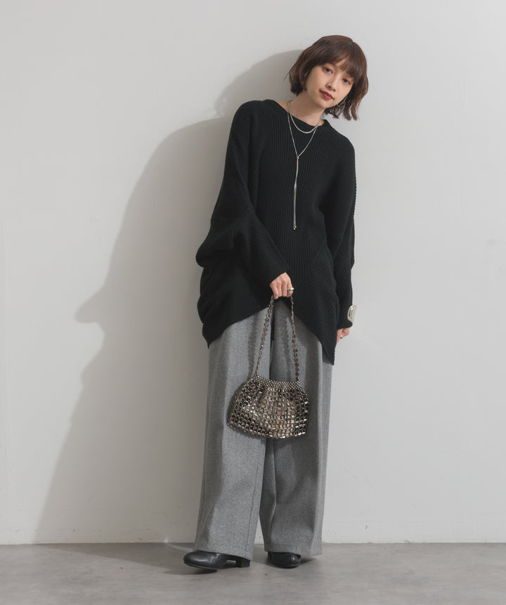 タックトラウザーズパンツ