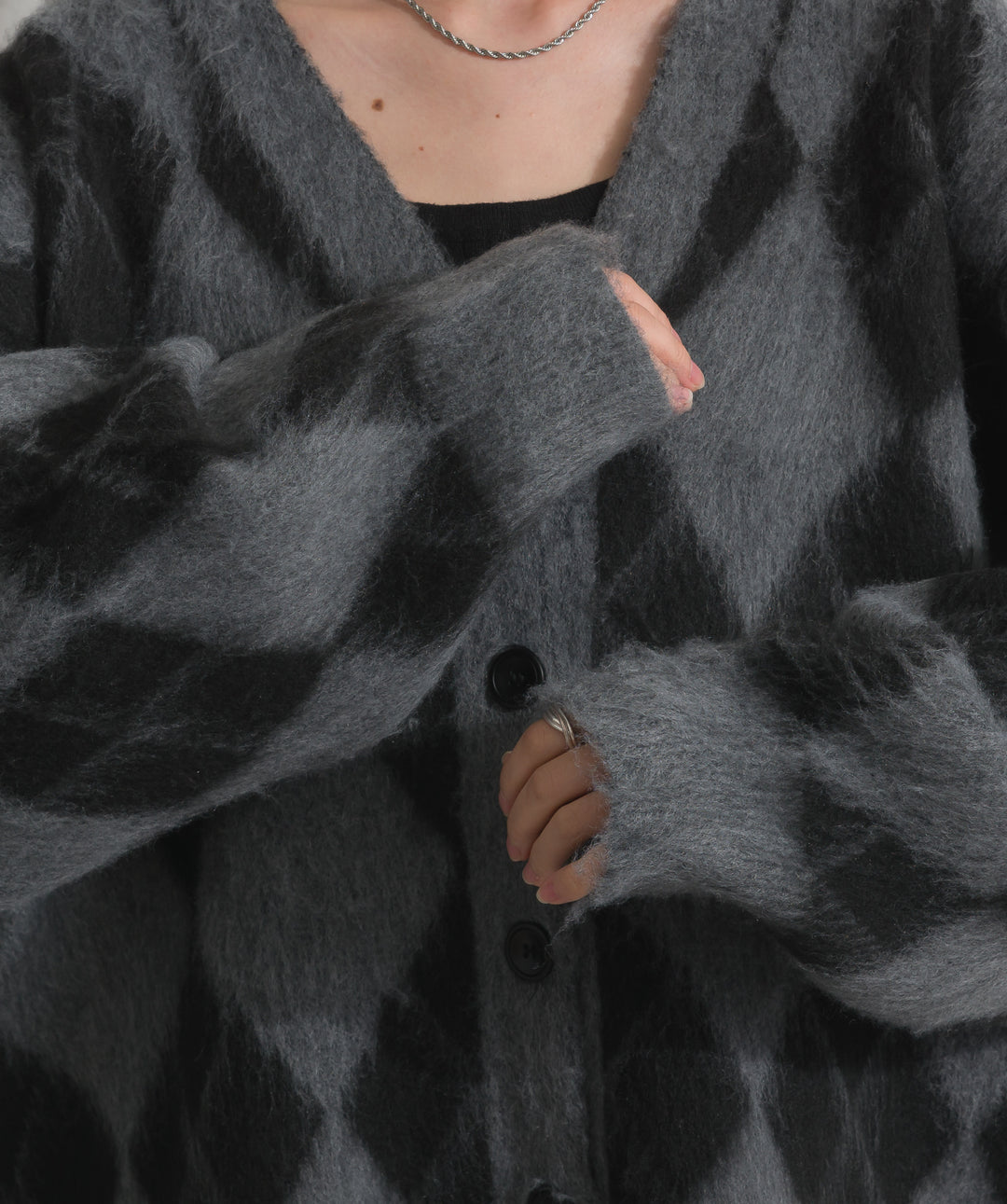 シャギーアーガイルVネックカーディガン