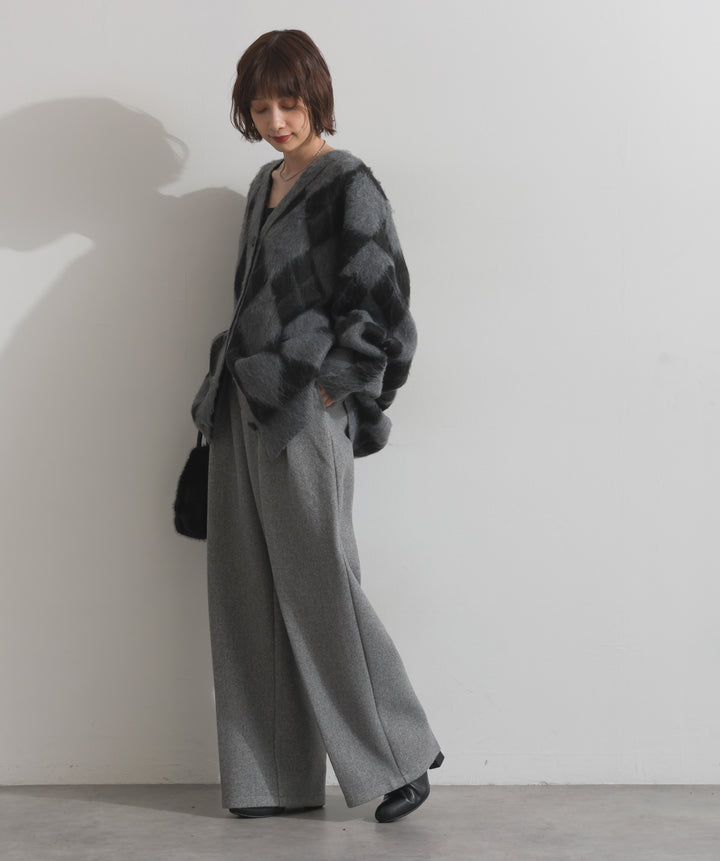 タックトラウザーズパンツ