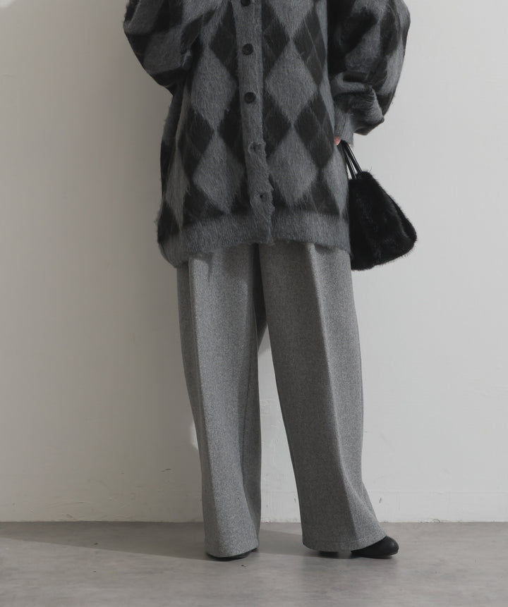 タックトラウザーズパンツ