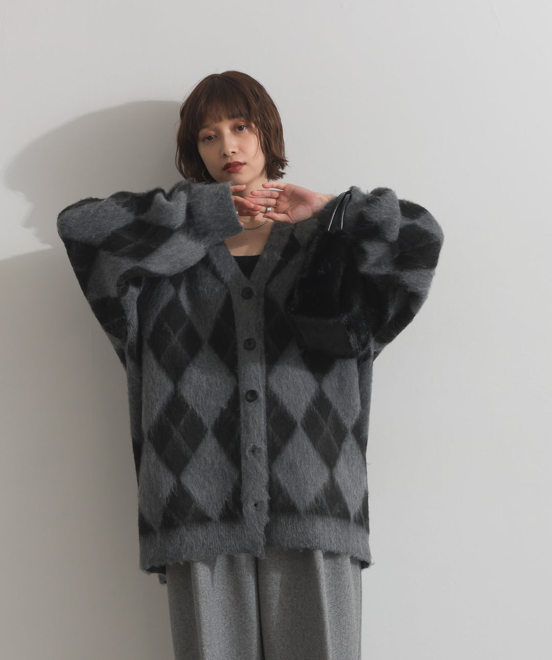 シャギーアーガイルVネックカーディガン