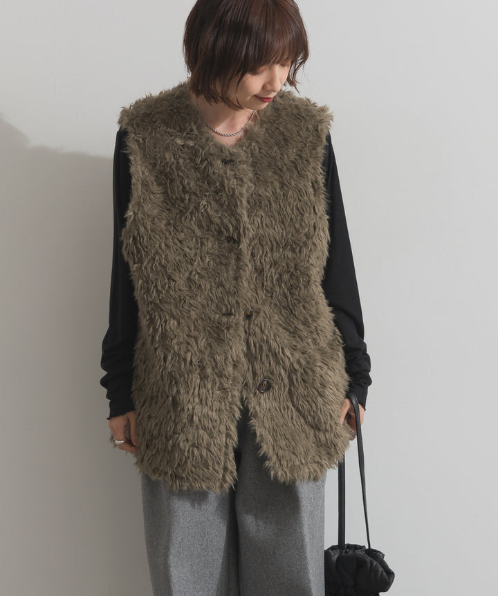 シャギーボアファーベスト