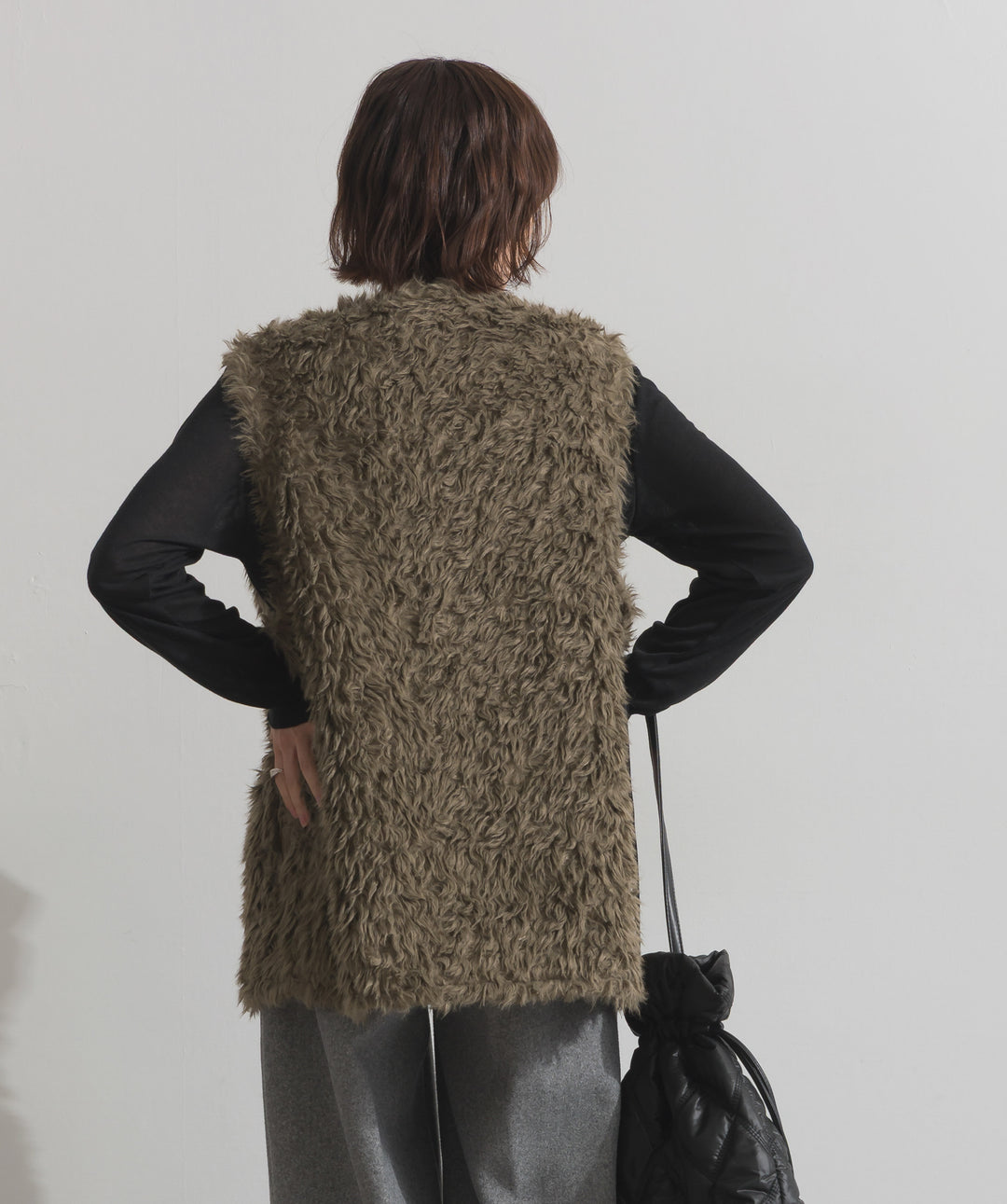 シャギーボアファーベスト