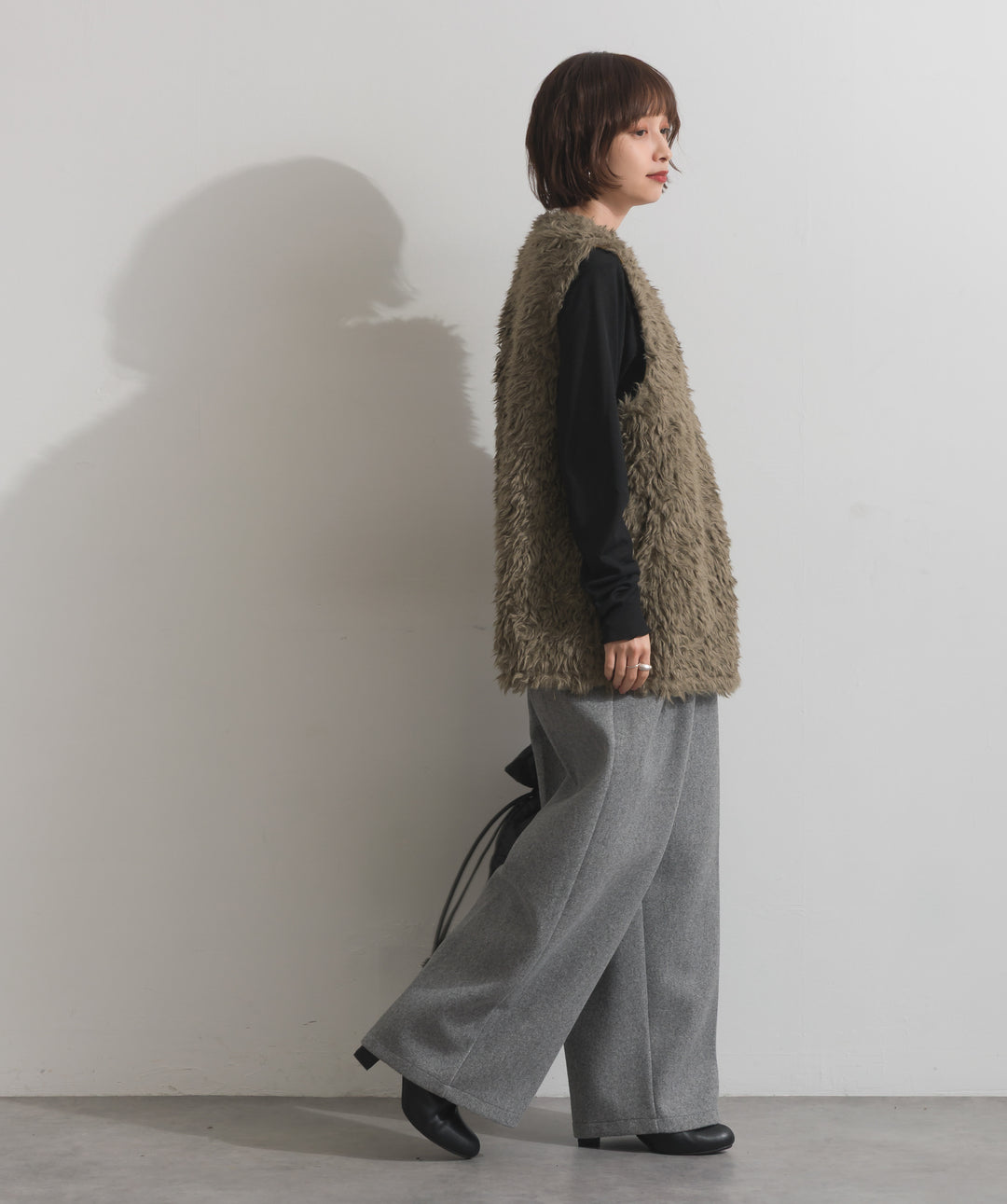 シャギーボアファーベスト