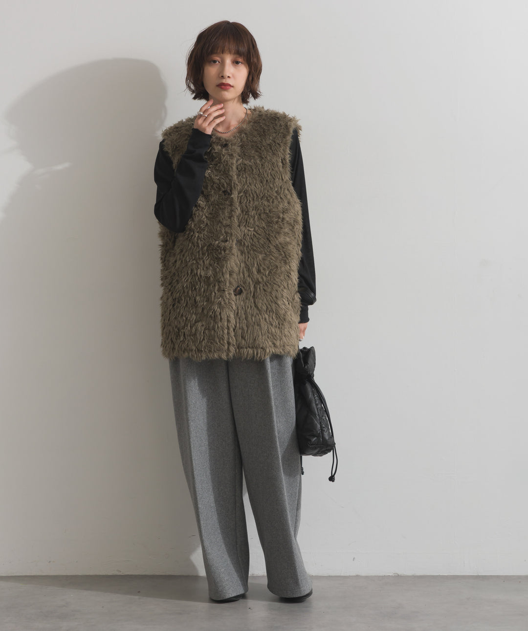 タックトラウザーズパンツ