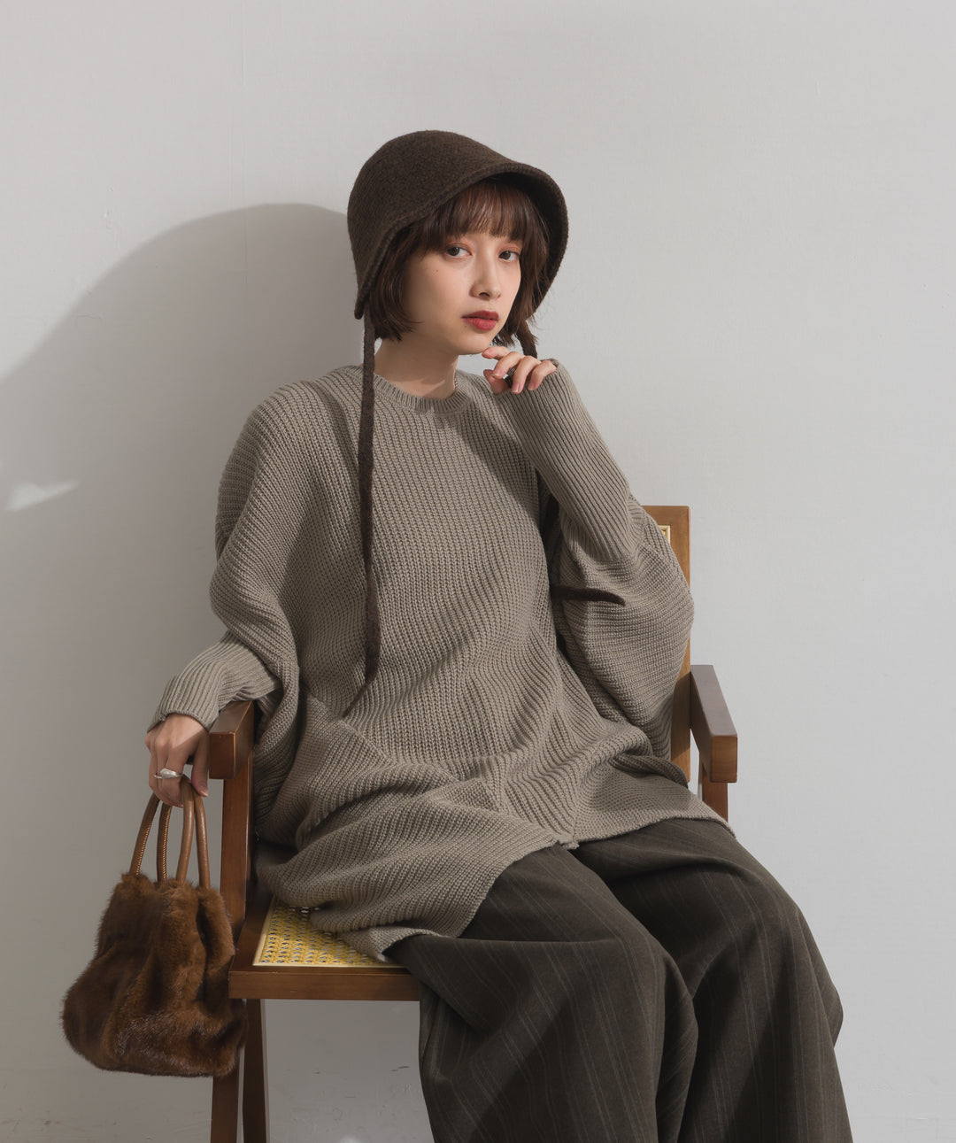 ルーズドレープドルマンニットプルオーバー