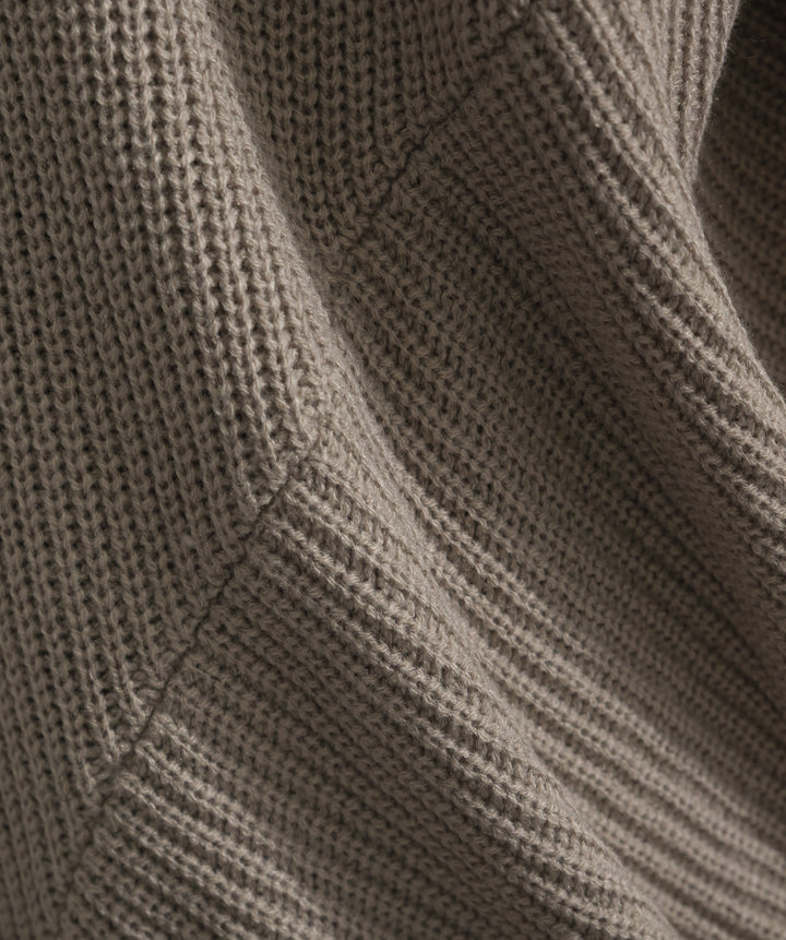 ルーズドレープドルマンニットプルオーバー