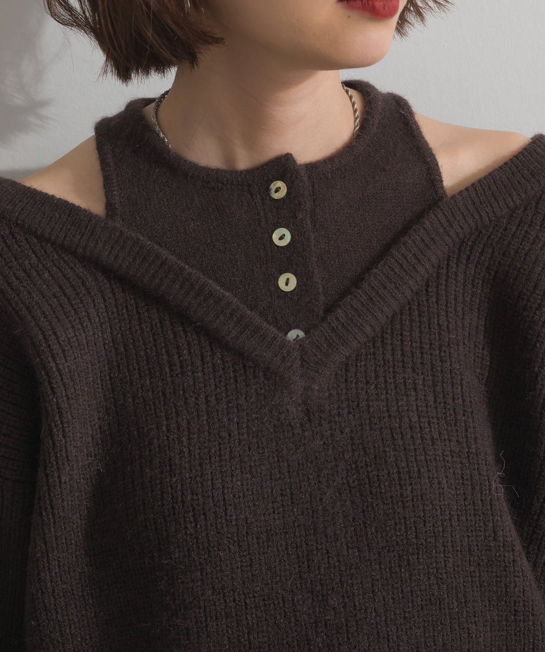 タンクレイヤード風肩開きプルオーバー