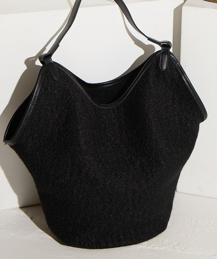 フェイクウールワンショルダーバック