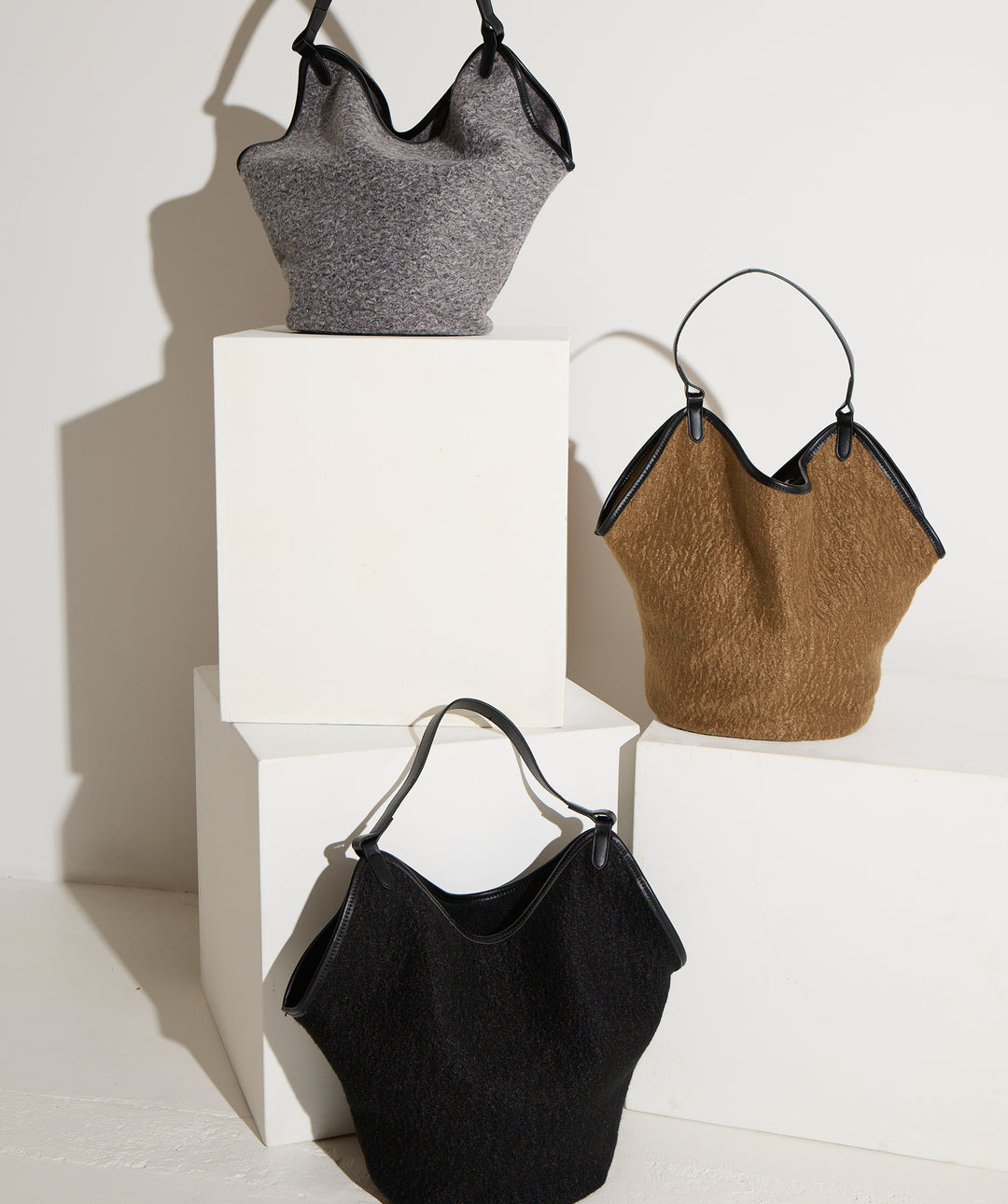 フェイクウールワンショルダーバック