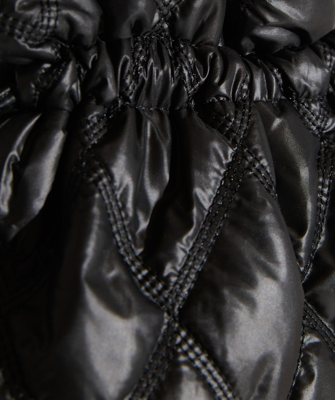 キルティングショルダーバッグ