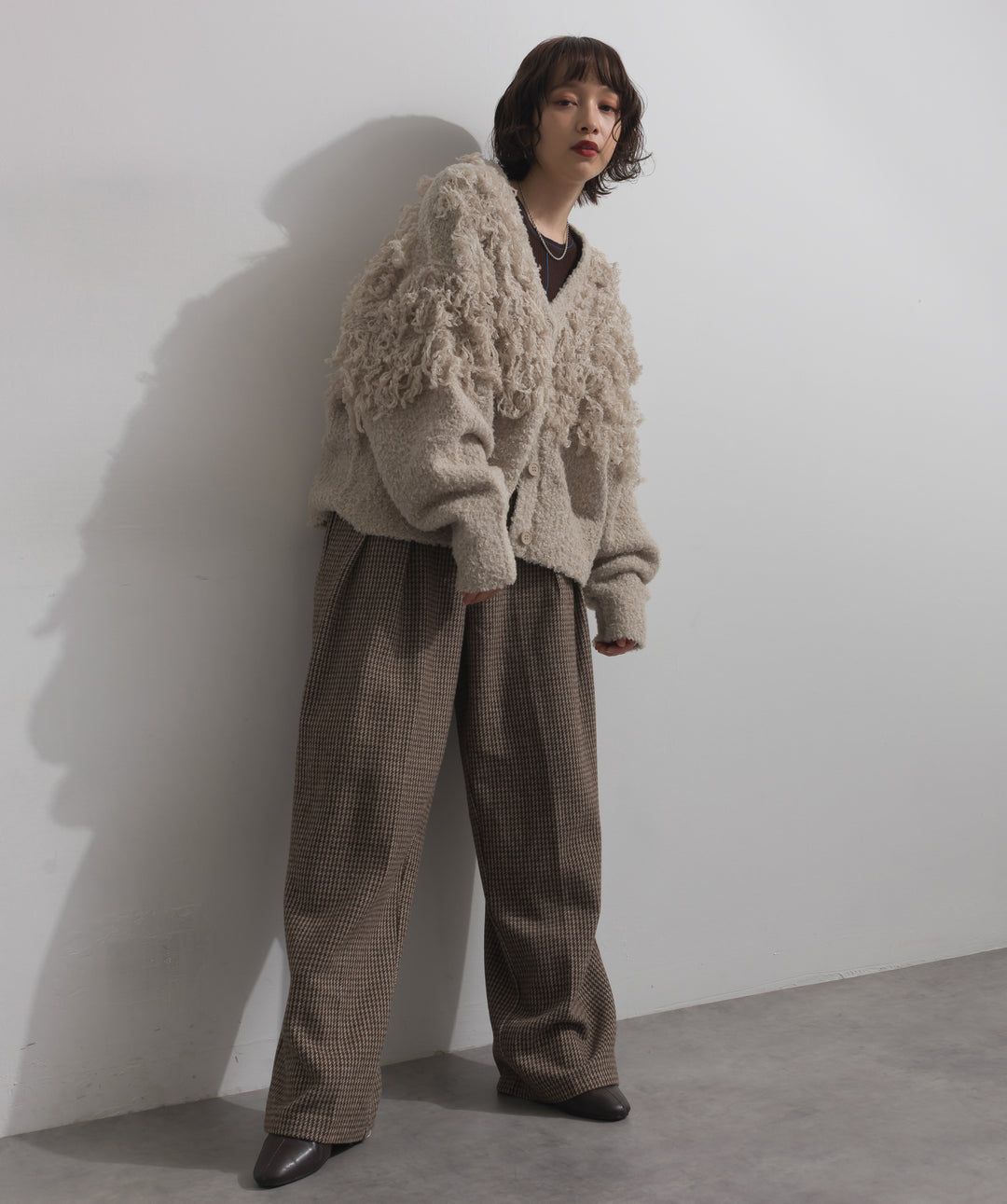 ループ編みVネックニットカーディガン