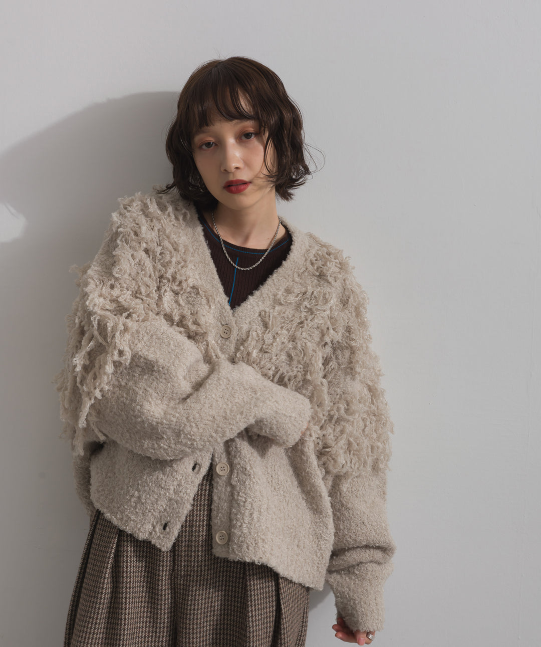 ループ編みVネックニットカーディガン