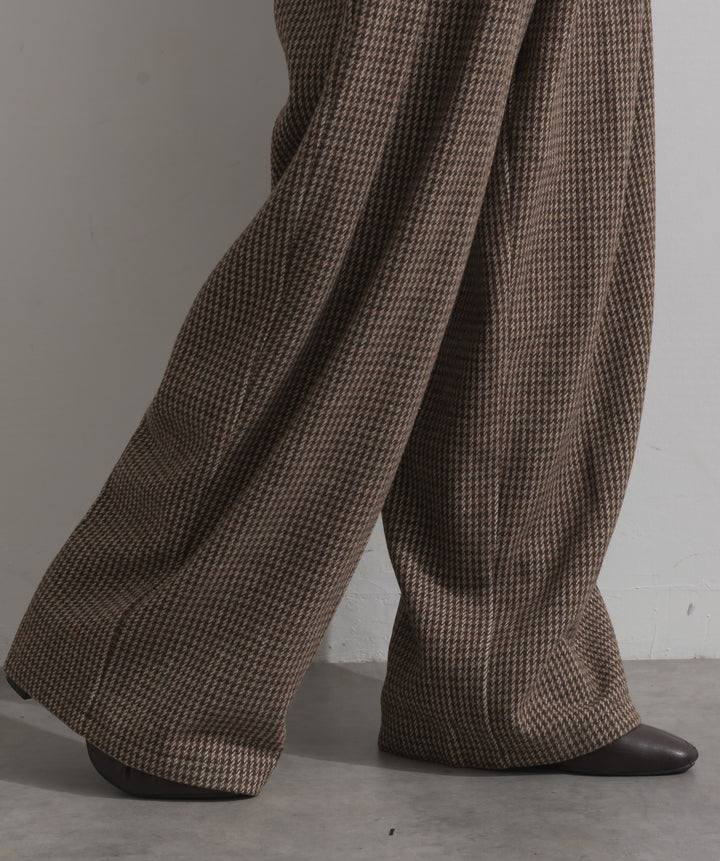 千鳥柄タックトラウザーズパンツ