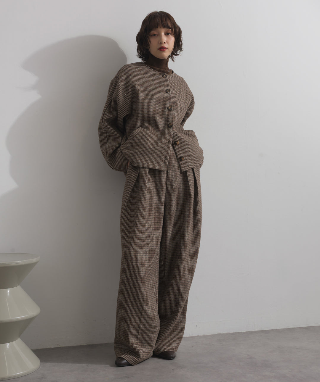千鳥柄タックトラウザーズパンツ