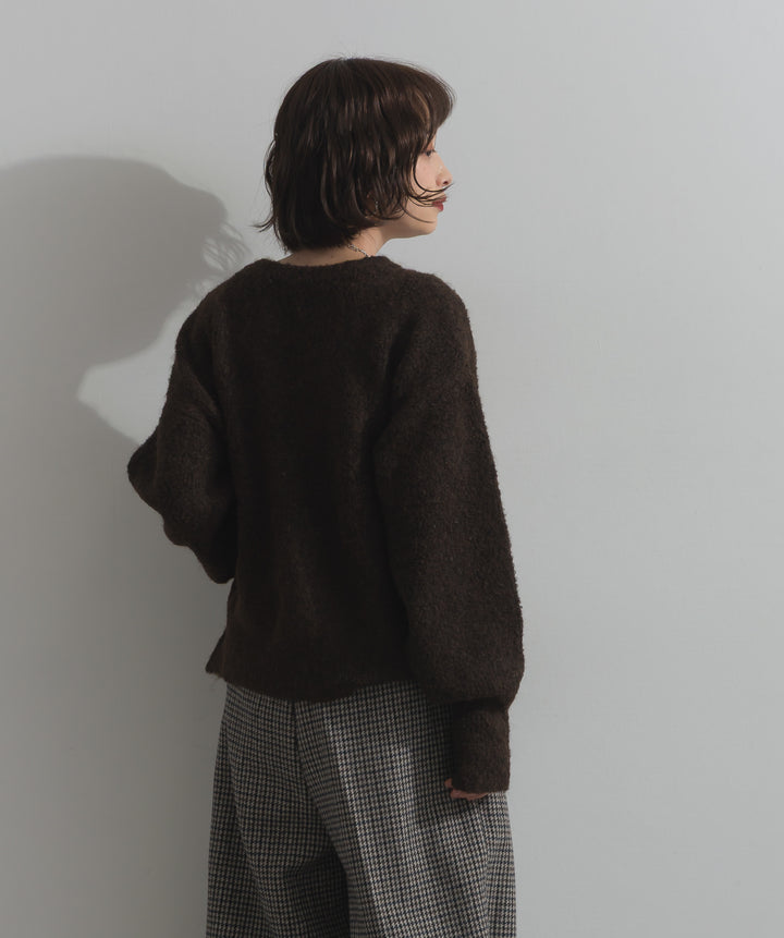 テープ刺繍ニットカーディガン