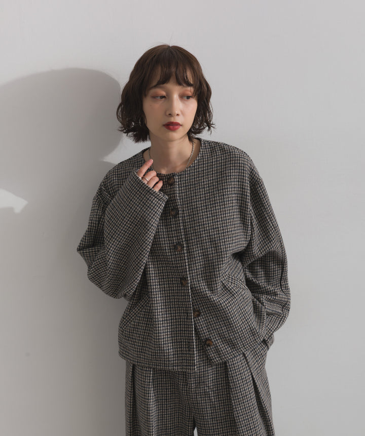 ノーカラーガンクラブチェックジャケット