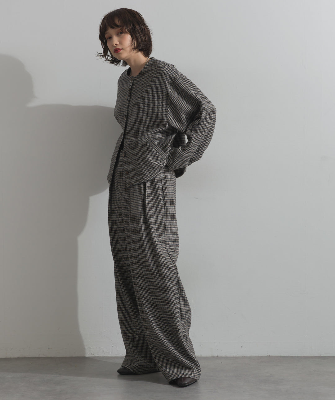 ノーカラーガンクラブチェックジャケット