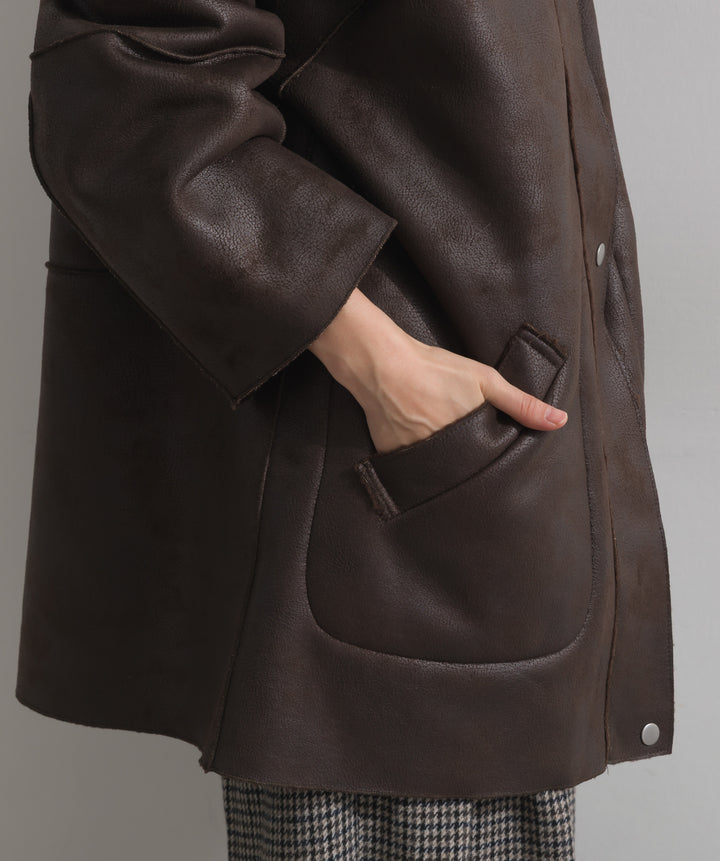 リバーシブルムートンコート