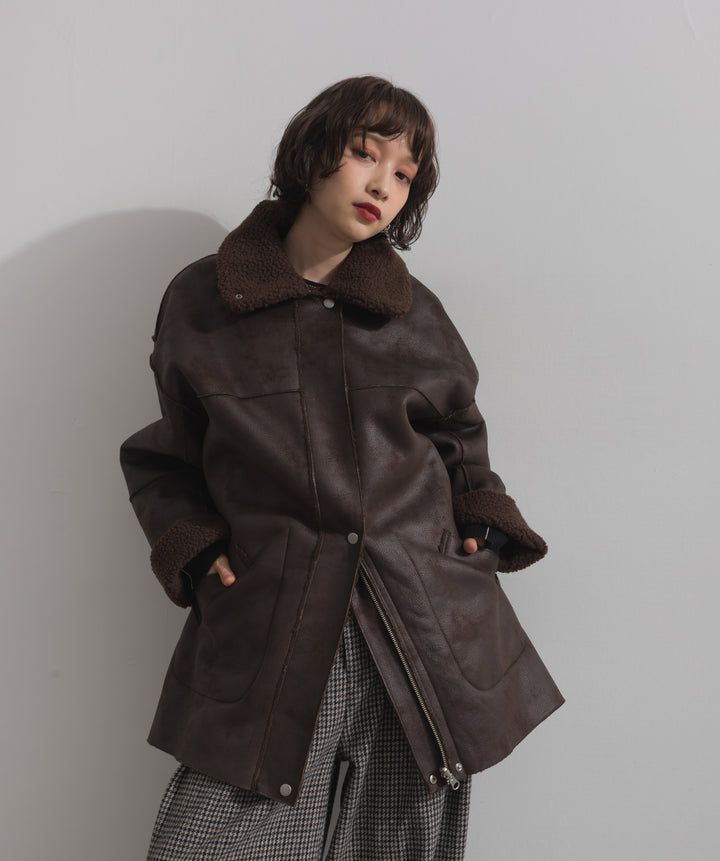 リバーシブルムートンコート