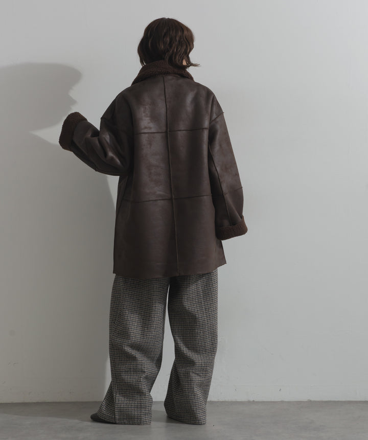 リバーシブルムートンコート