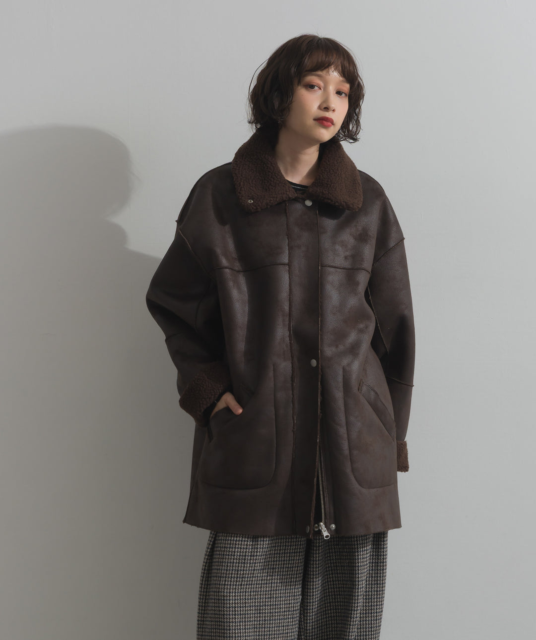 リバーシブルムートンコート