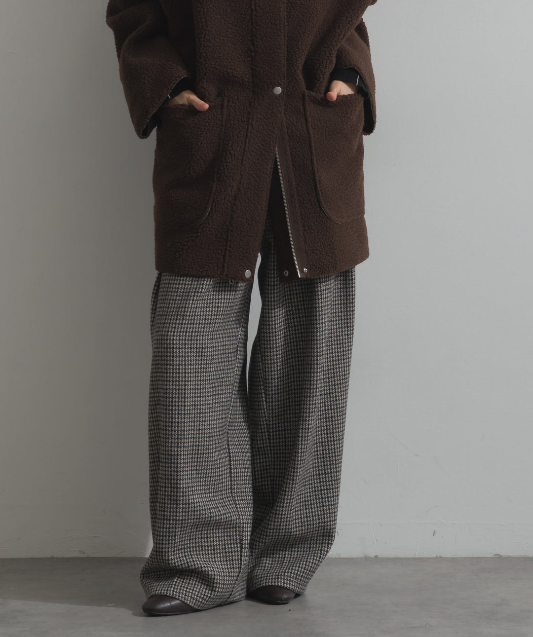千鳥柄タックトラウザーズパンツ