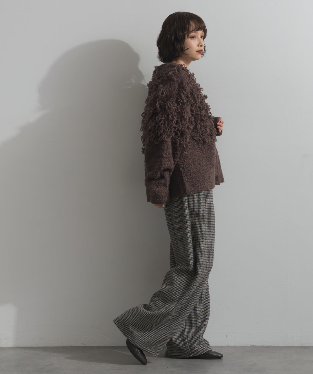 ループ編みVネックニットカーディガン