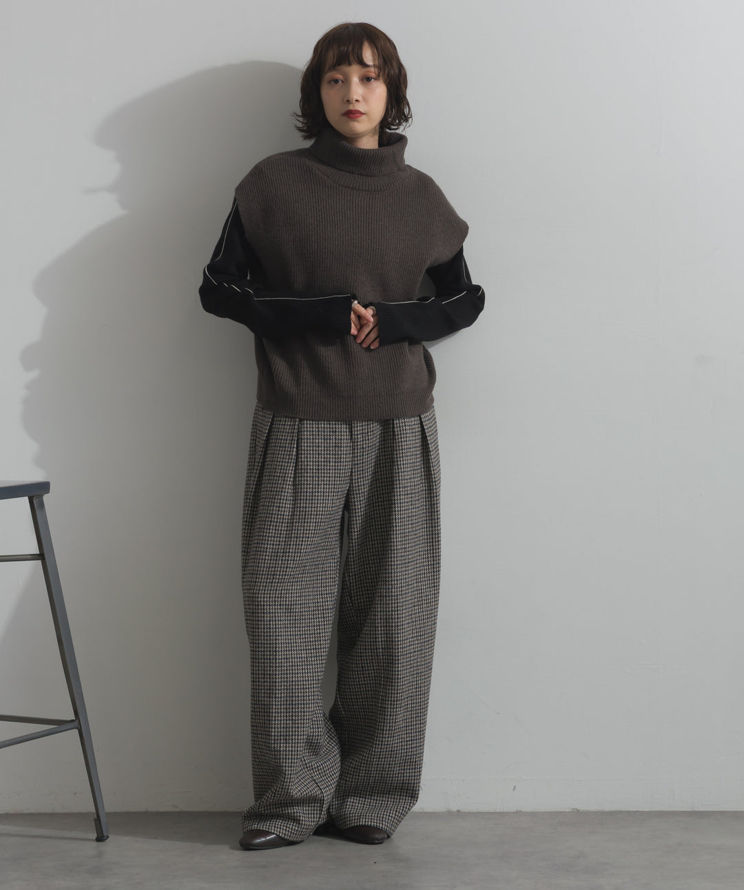 ハイネックニットベスト