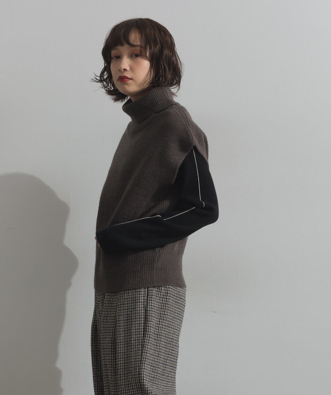 ハイネックニットベスト