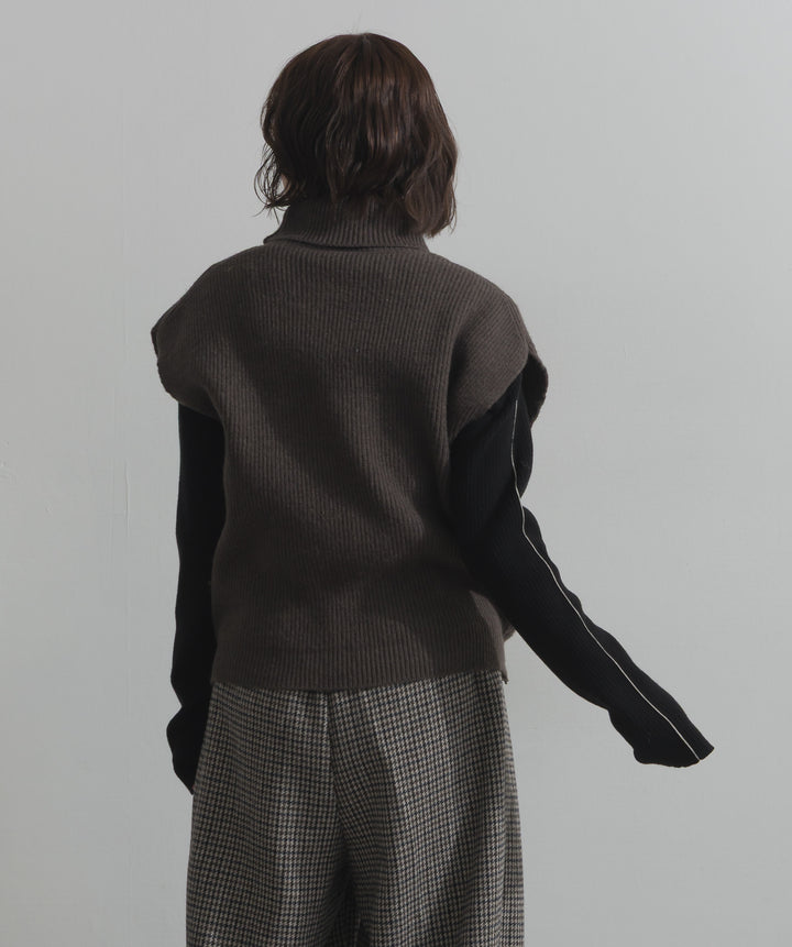 ハイネックニットベスト