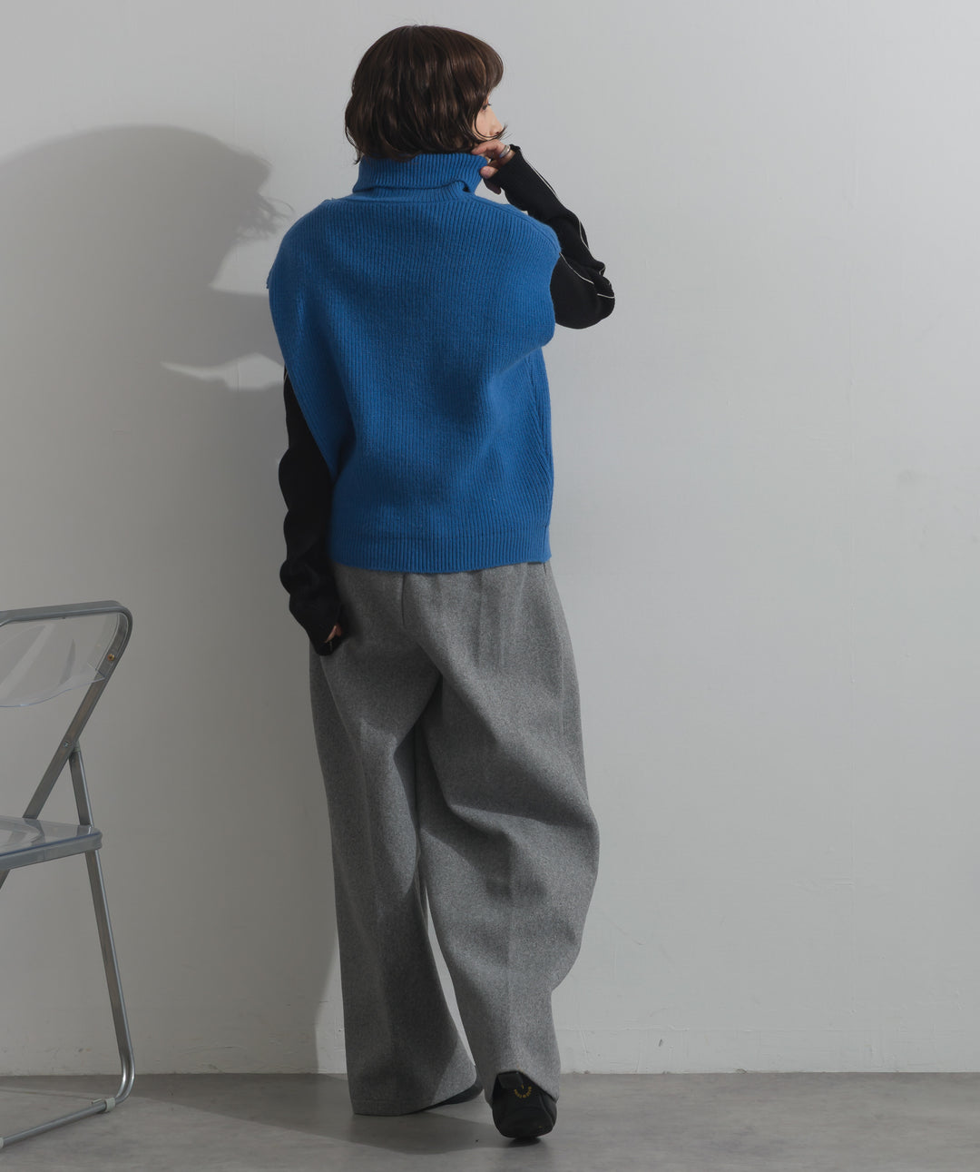 ハイネックニットベスト