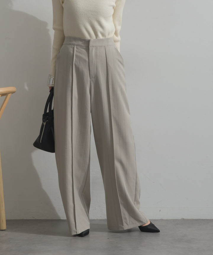 ワイドパンツ