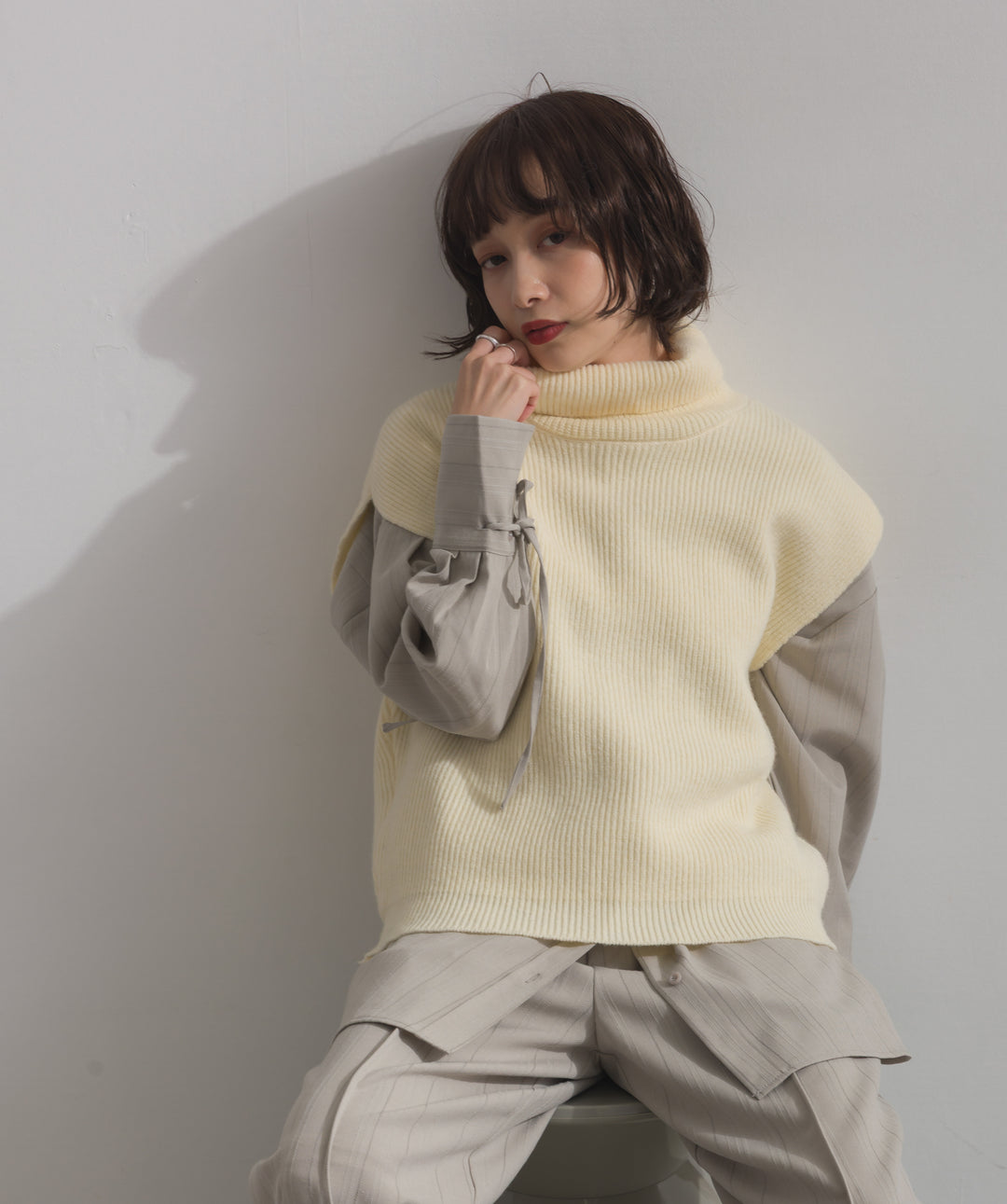 ハイネックニットベスト