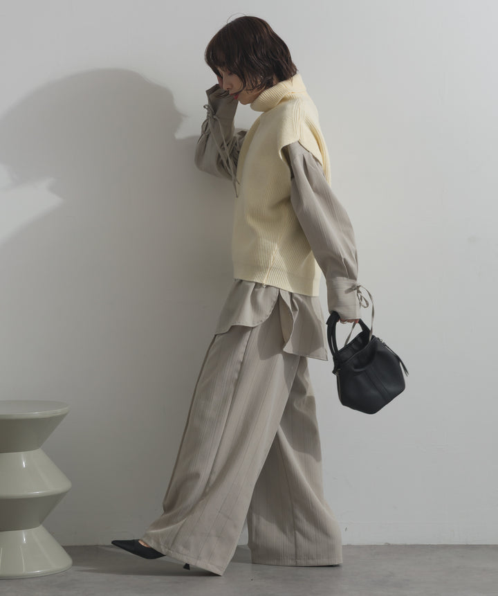 ハイネックニットベスト